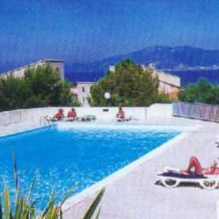 2 Pieces Rez De Jardin Porticcio *